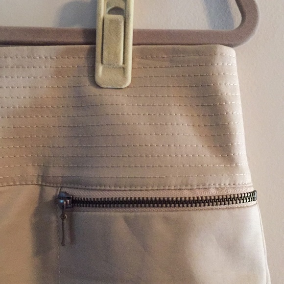 Skirt - Picture 2 of 3